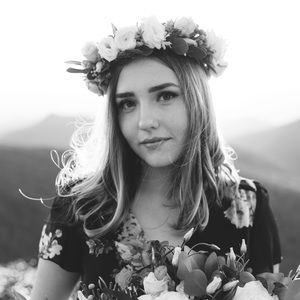 Meet your Posher, Johana